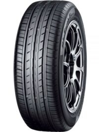 Yokohama Bluearth Es32 225/50 R17