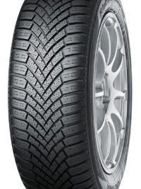 Yokohama V906 225/50 R18